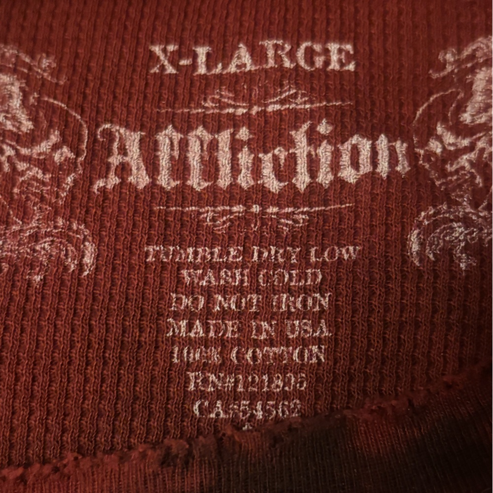 Affliction Crewneck Sweater in Burgundy - Picture 5 of 7